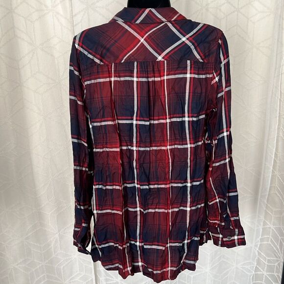 Isabel Maternity Plaid Long Sleeve Button Up Top - Picture 3 of 5